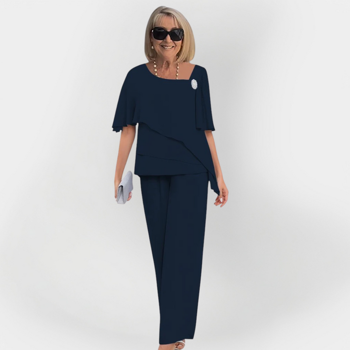 Elegantni komplet bluze i hlača