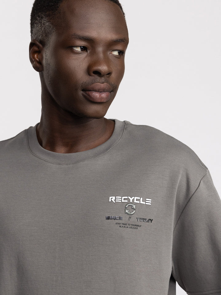 T-SHIRT OVER SIZE