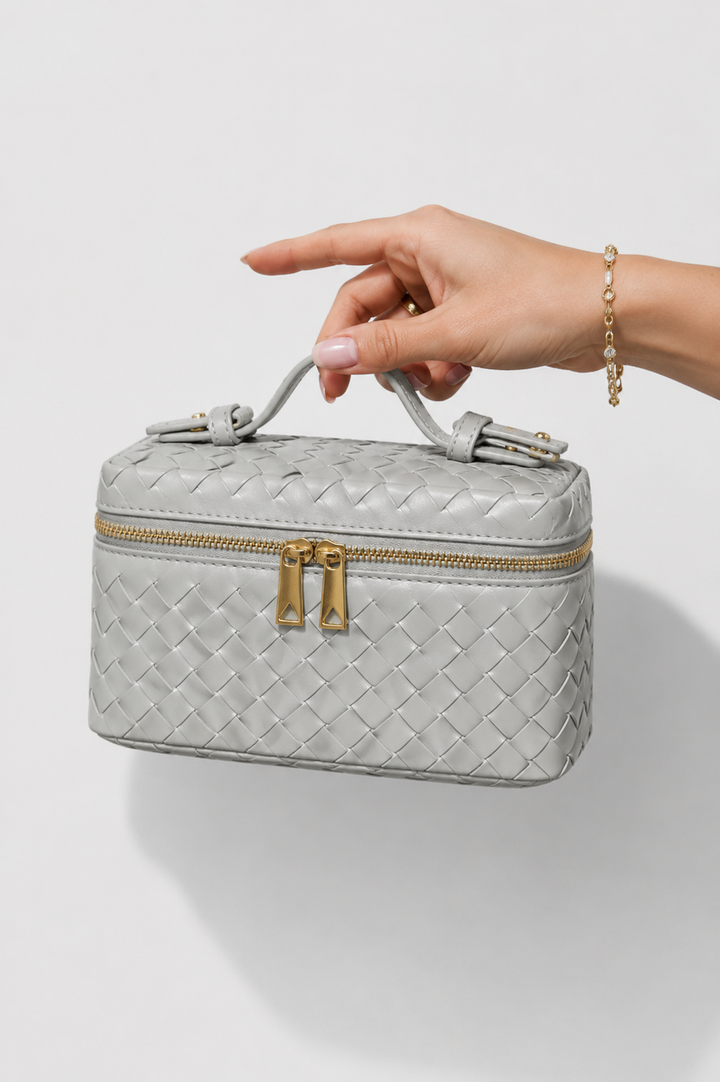 Milla Bolso Mini Woven con Accesorios Dorados