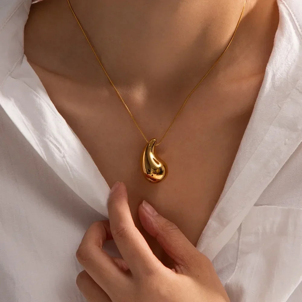 Ogrlica Raindrop Nova