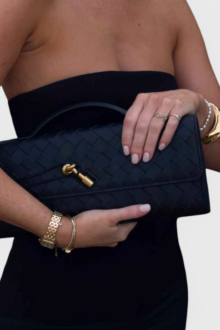 Clutch torbica Melanie s detaljem zlatnog čvora