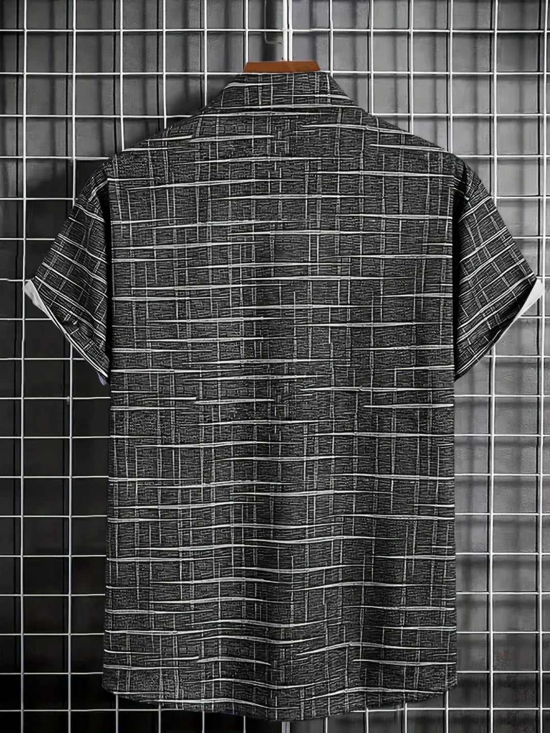 Bertalan | Elegantna košulja na pruge i karirana košulja