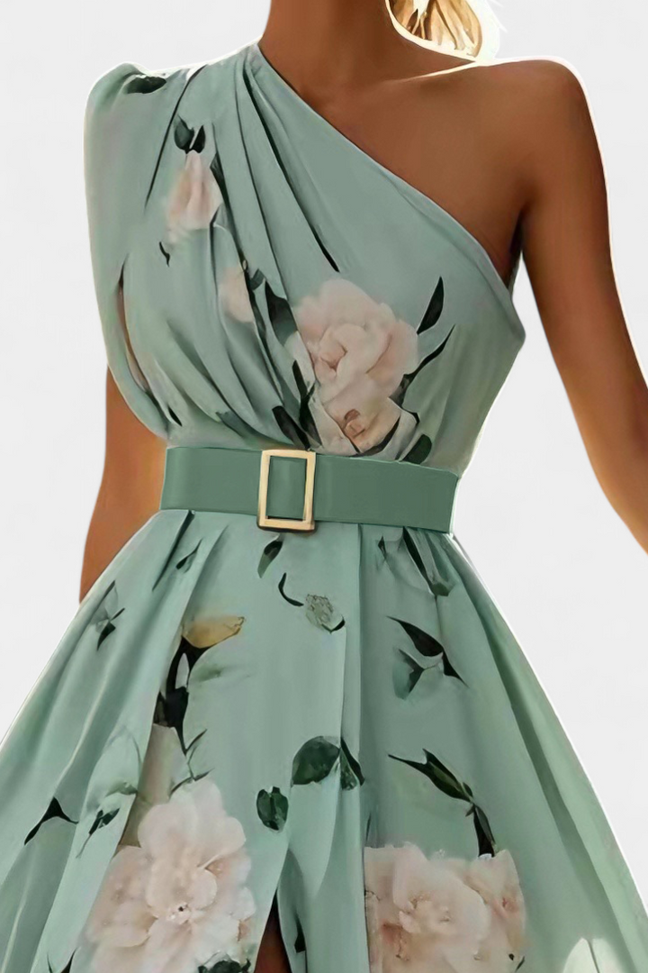 Nila Vestido Floral con Frunces y Abertura en Gasa