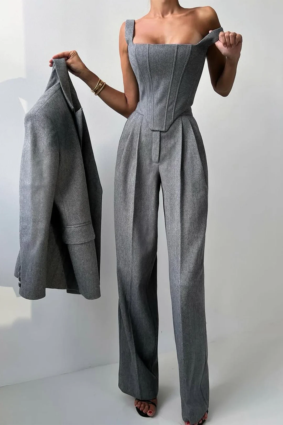 Dolce - Conjunto de Tres Piezas con Blazer de Doble Botonadura