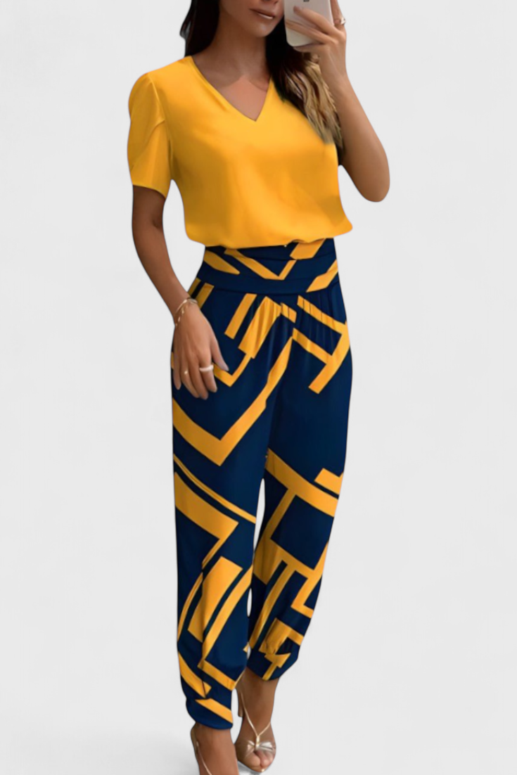 Cassandra Conjunto de Blusa y Pantalones